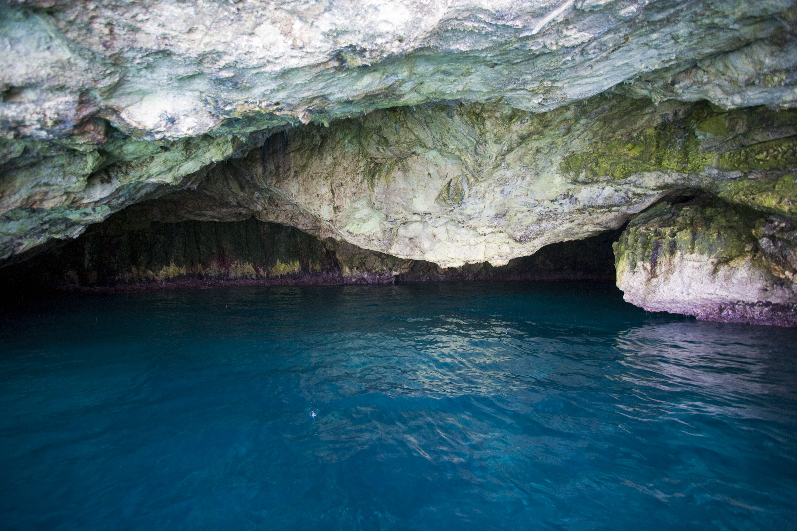 Le grotte carsiche